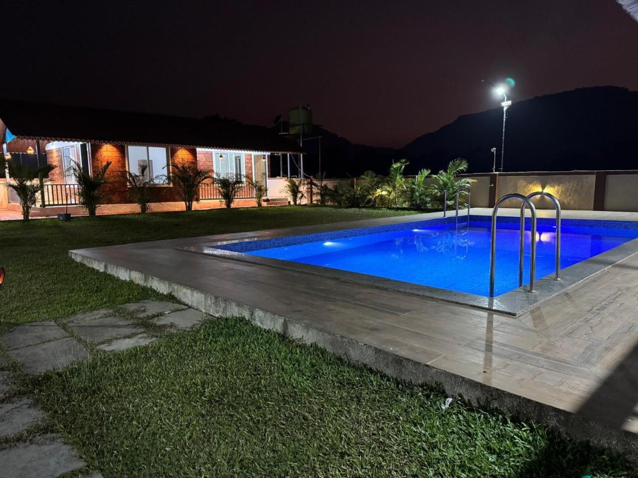 S K Farm Vila Poinad Exterior foto