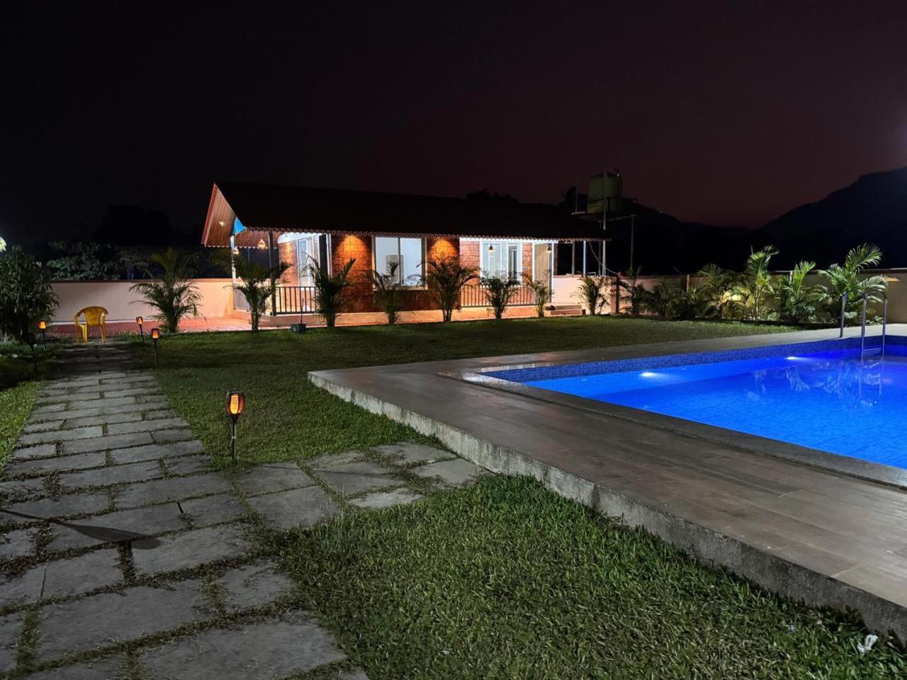 S K Farm Vila Poinad Exterior foto